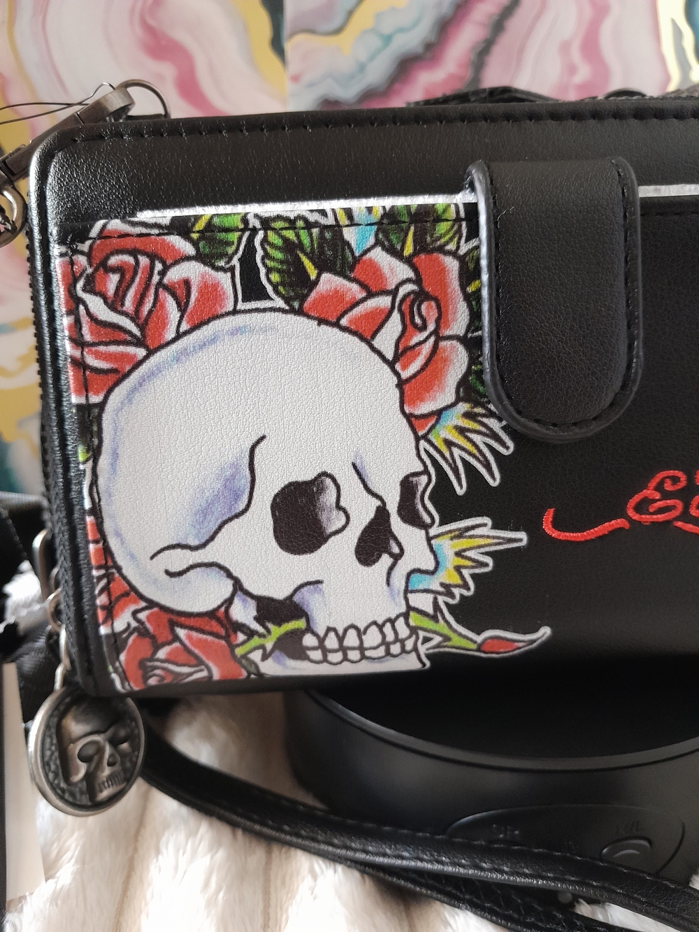 Ed Hardy Black Skull & Rose Crossbody Wallet Bag Phone Holder Clutch NWT - Picture 5 of 12